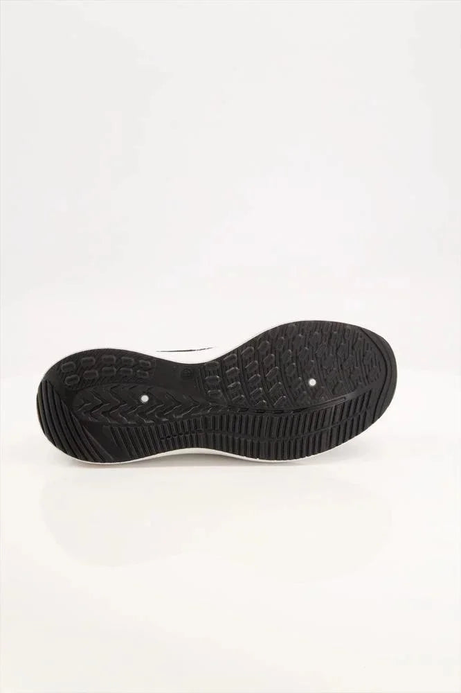 Slip-On Shoes 8511 – Lightweight & Comfortable