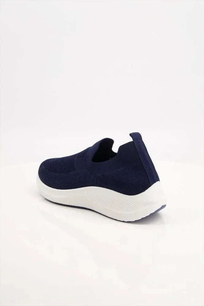 Slip-On Jogging Shoes 8502 – Lightweight & Stylish
